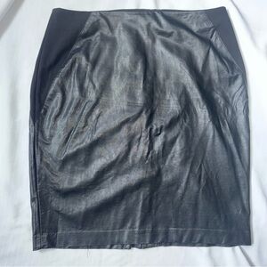 Chico's Stretchy Black Faux Leather Pencil Skirt Chicos Size 2 / US 12 Normcore